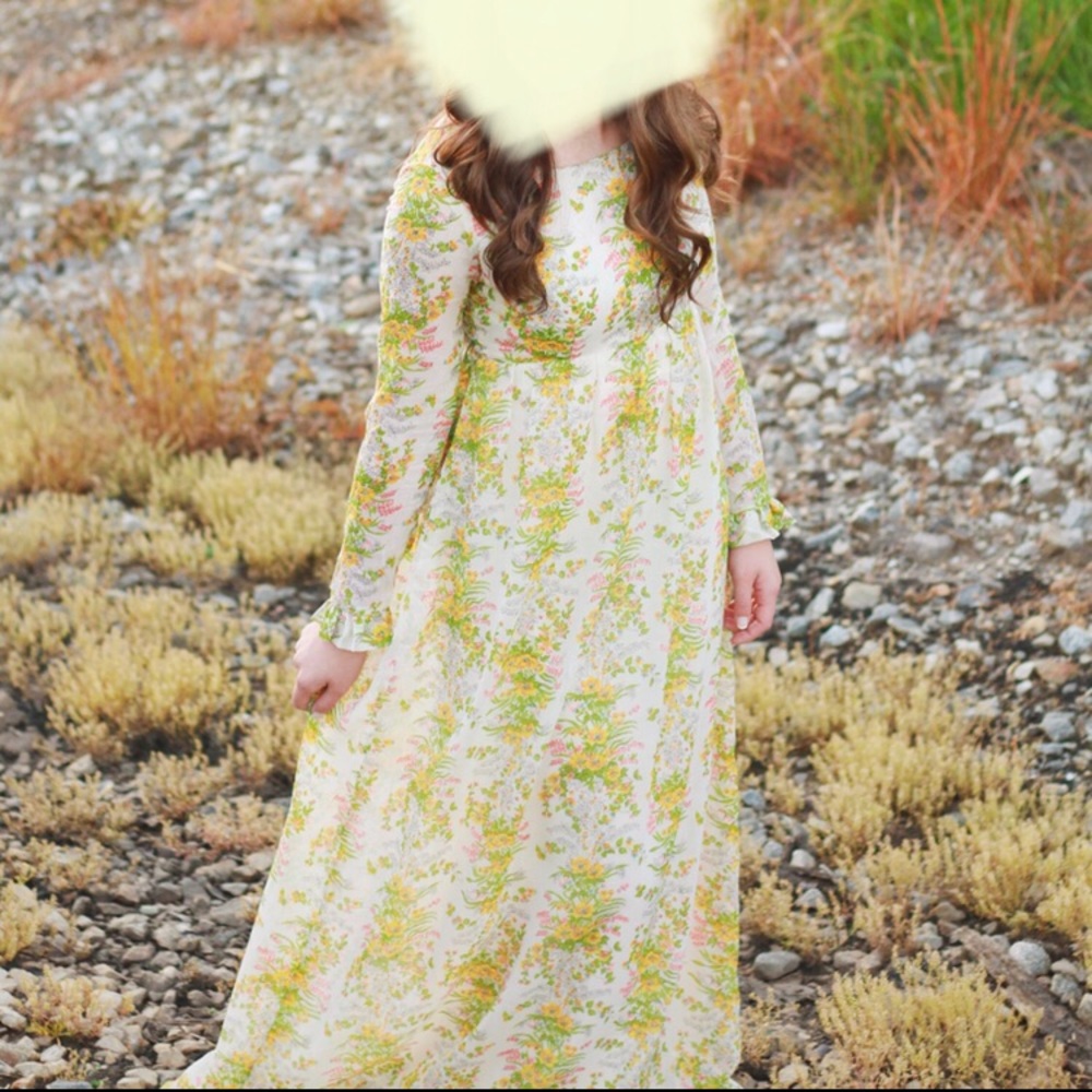 Retro 1970’s maxi dress!